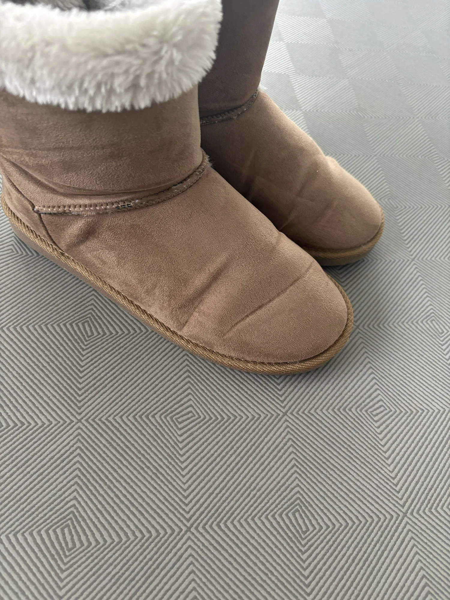 Madrid - 3D modern square structure - Vinyl Keukenloper - 80 cm