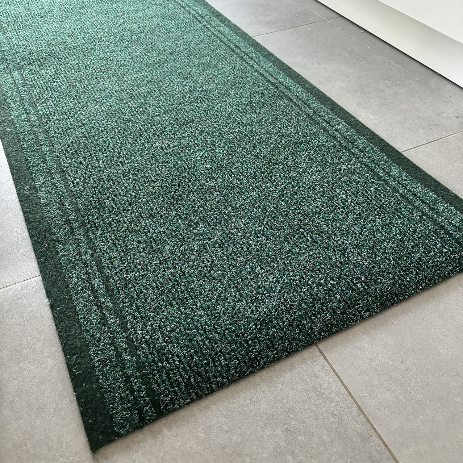 CLUB GROEN - Naaldvilt Keukenloper - 66 cm