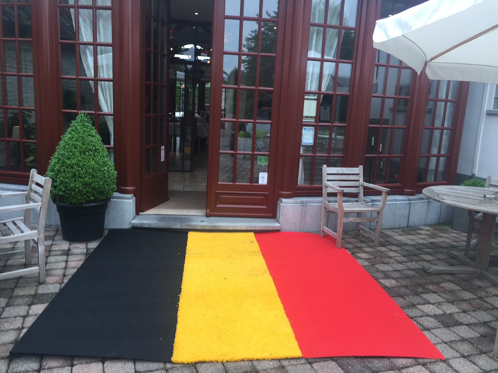 Belgische vlag tapijtloper op lengte - 300cm breed